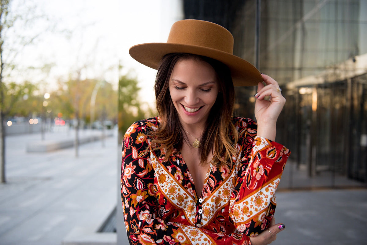 GIGI PIP Dahlia Tan Hat Dahlia Boater in Off White – Beau & Ro main image 2