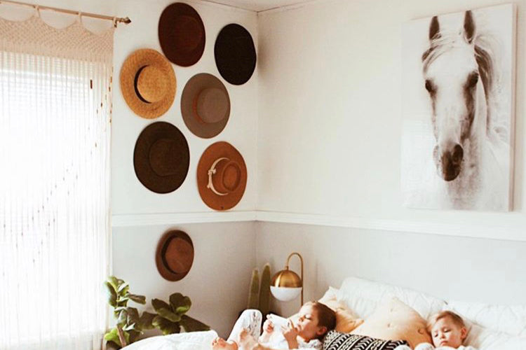 How to Hang Your Hats the Right Way - GIGI PIP