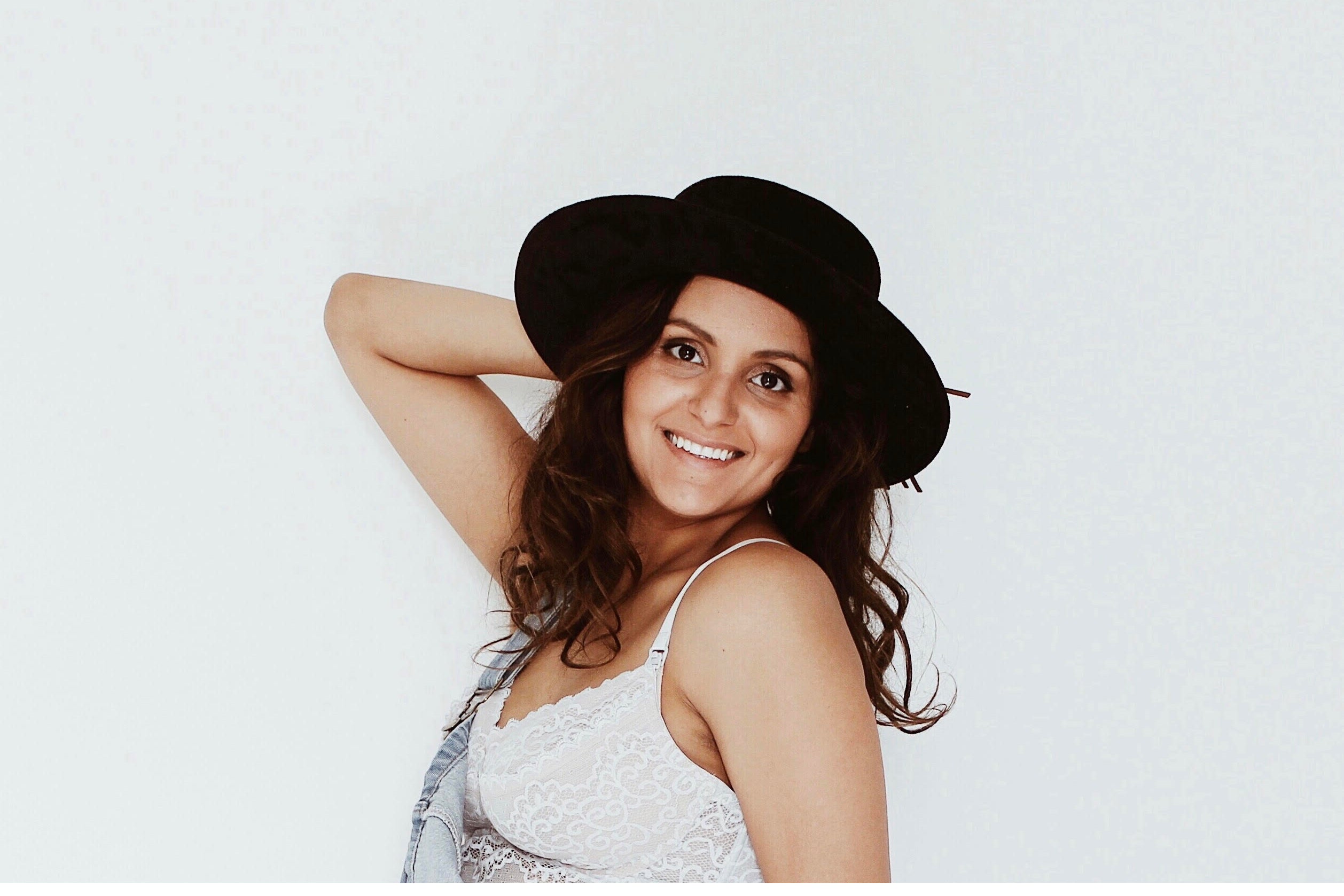 MEET BRENDA STEARNS - GIGI PIP