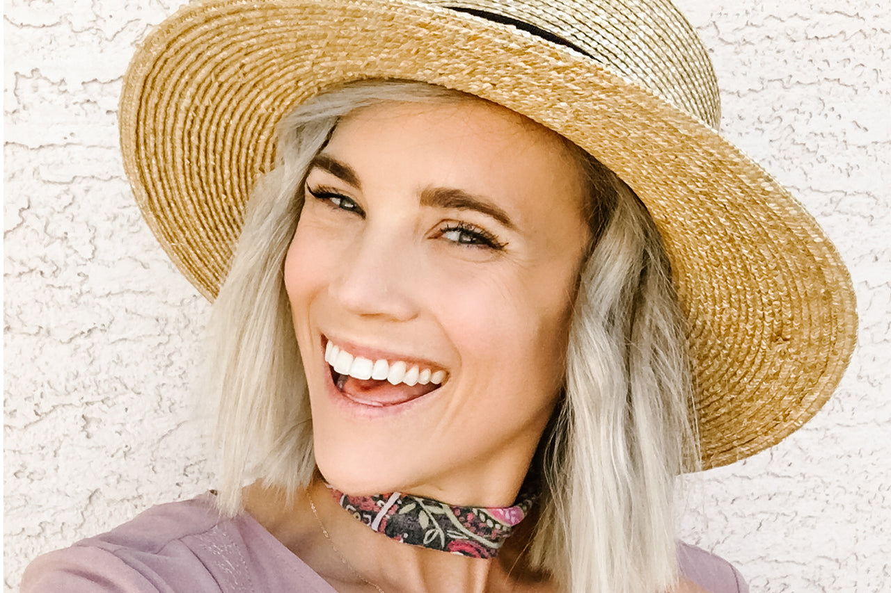 MEET MANDIE SHERMAN - GIGI PIP