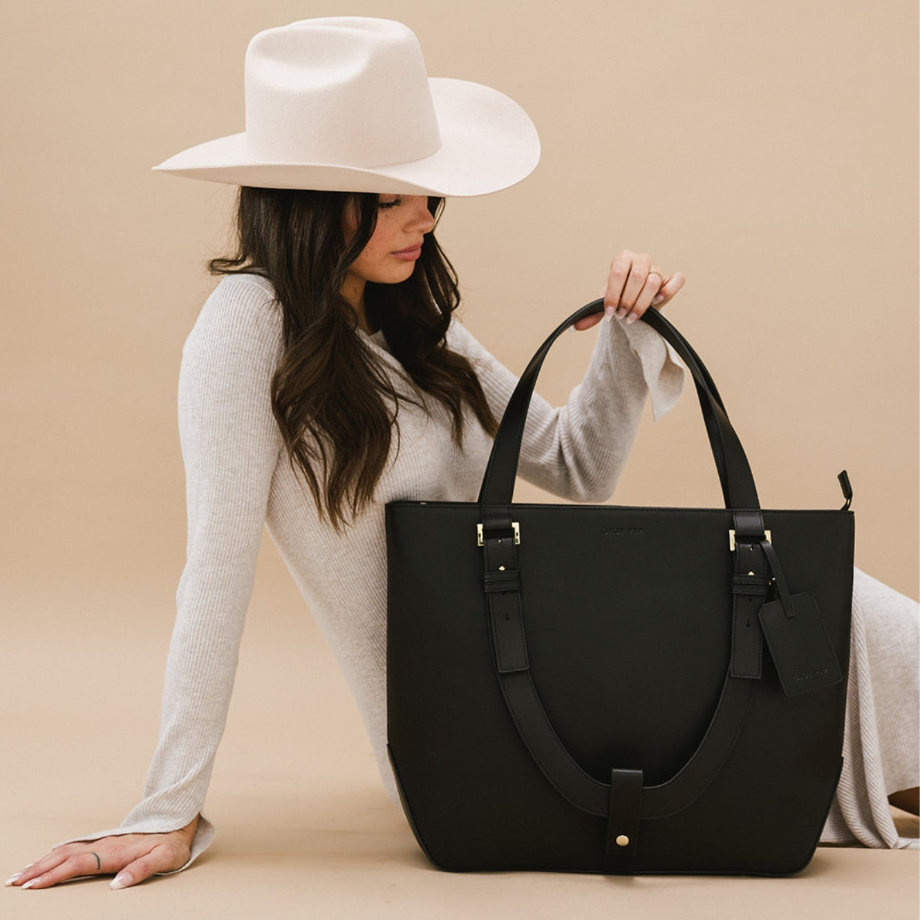 The Anatomy of a Luxe, Everyday Bag - GIGI PIP