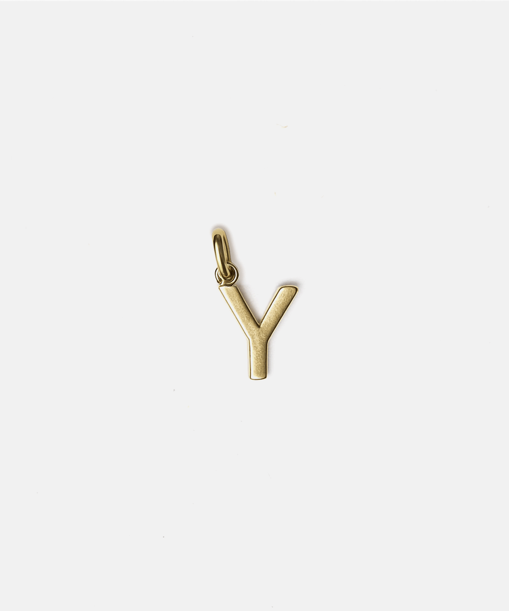 Gold letter 'Y' pendant hat charm on a white background #color_gold