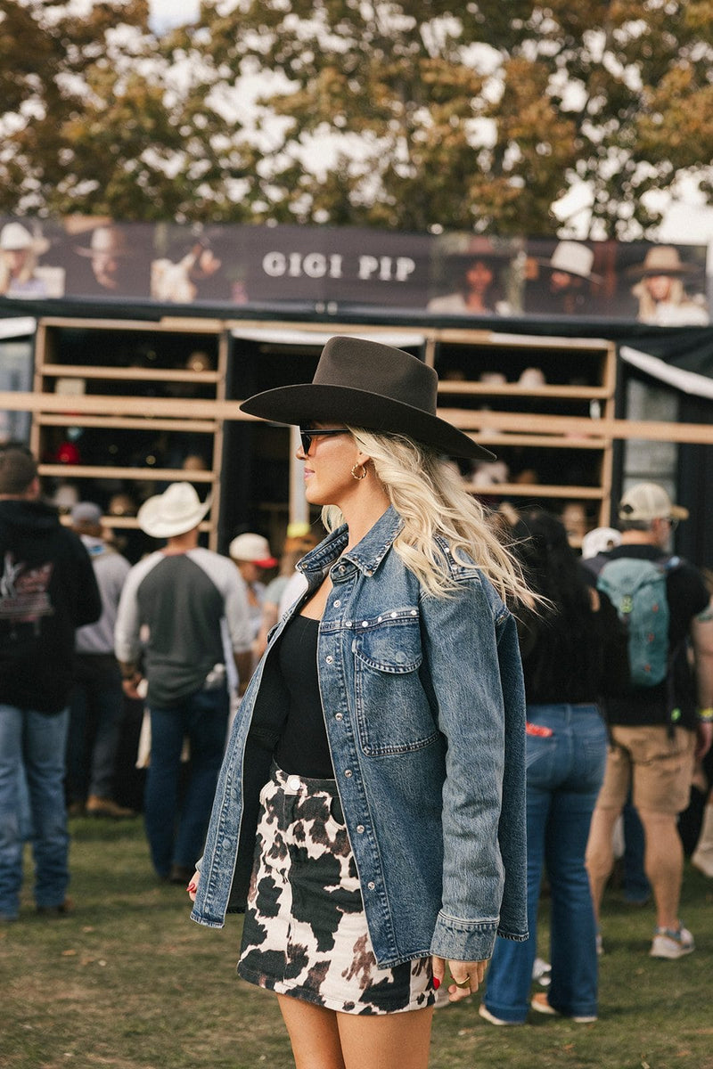 Cowboying Up at the Redwest Music Fest