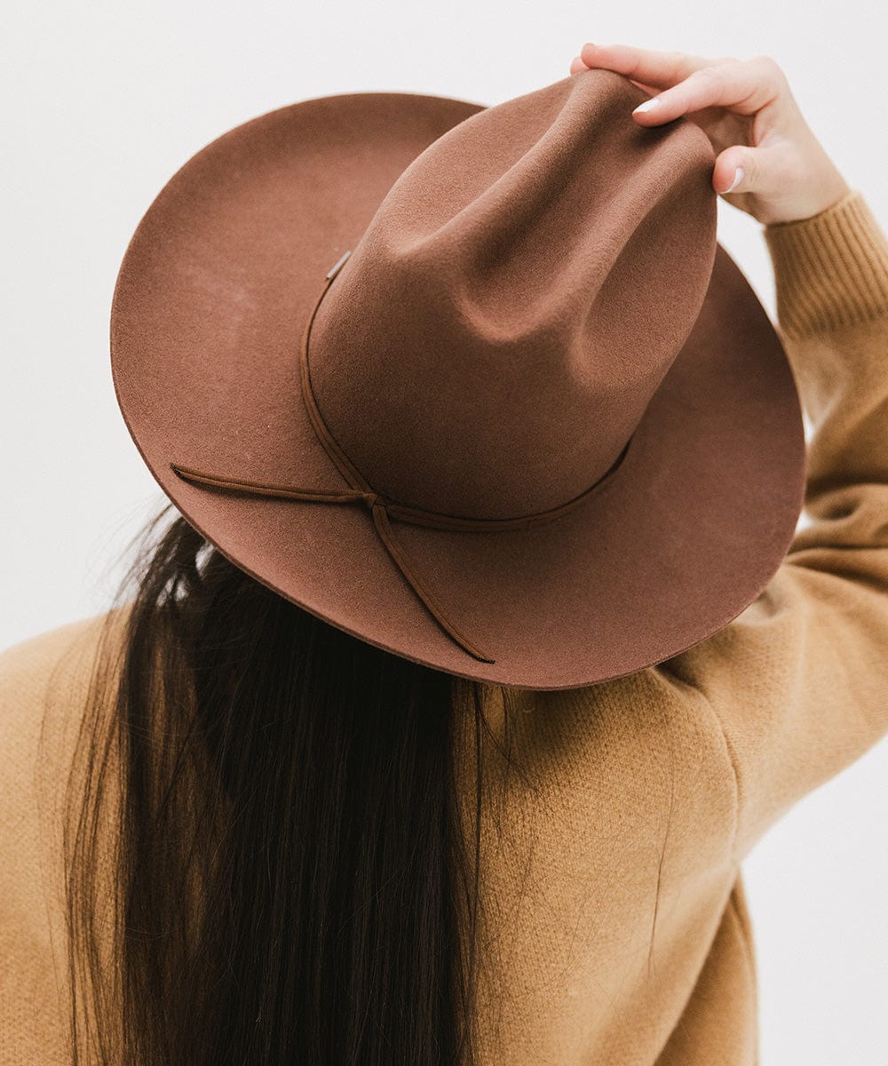 Chapeau Cowboy Rouge en Velours | Accessoire Déguisement Western Adulte Chapeau Cowboy Rouge en Velours | Accessoire Déguisement Western Adulte