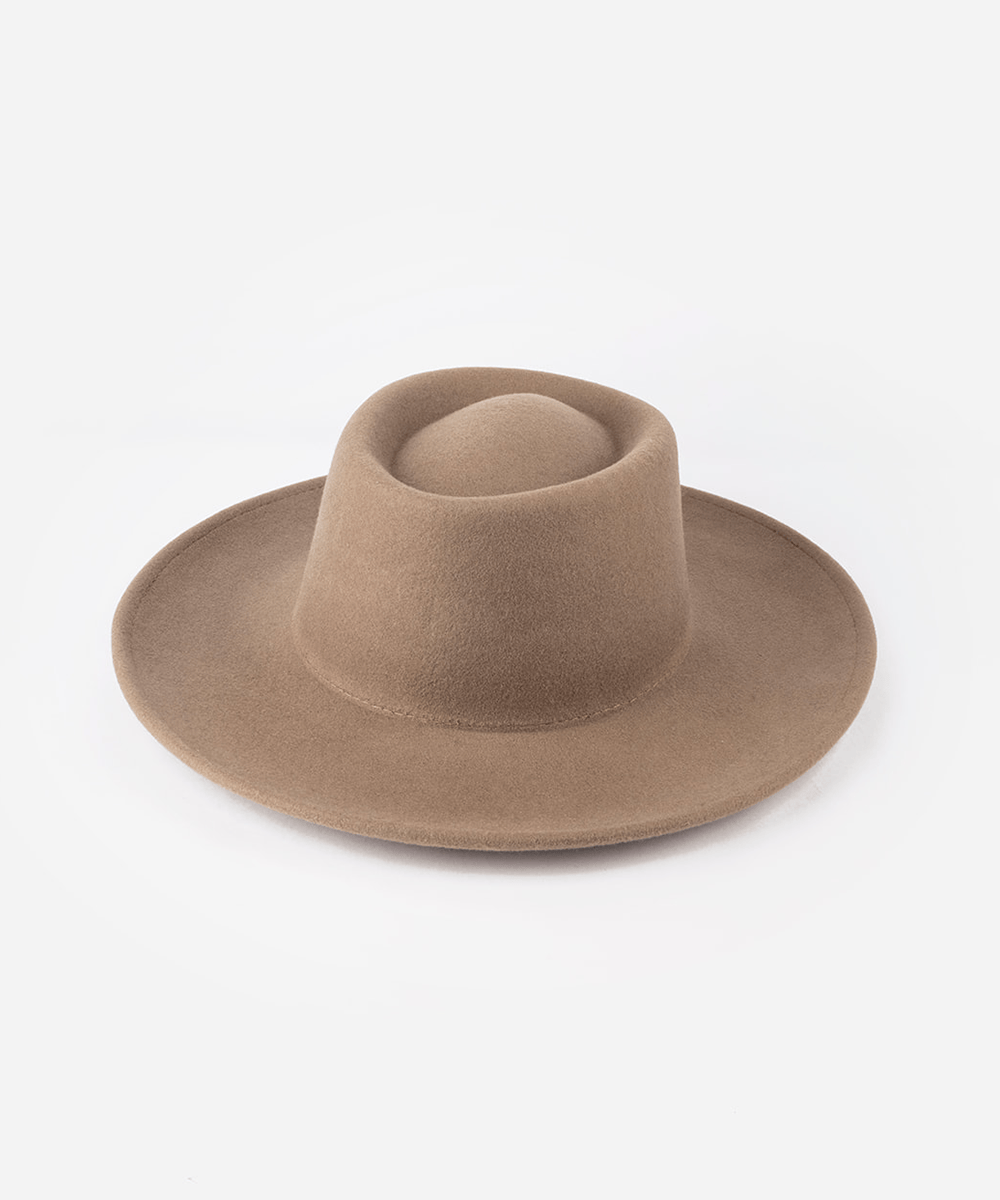 Gambler hat with an indented oval crown and an upturned brim against a white background #color_taupe