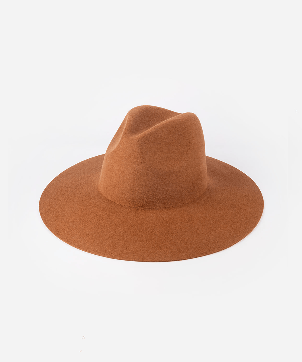 A wide brim hat on a plain background #color_terracotta