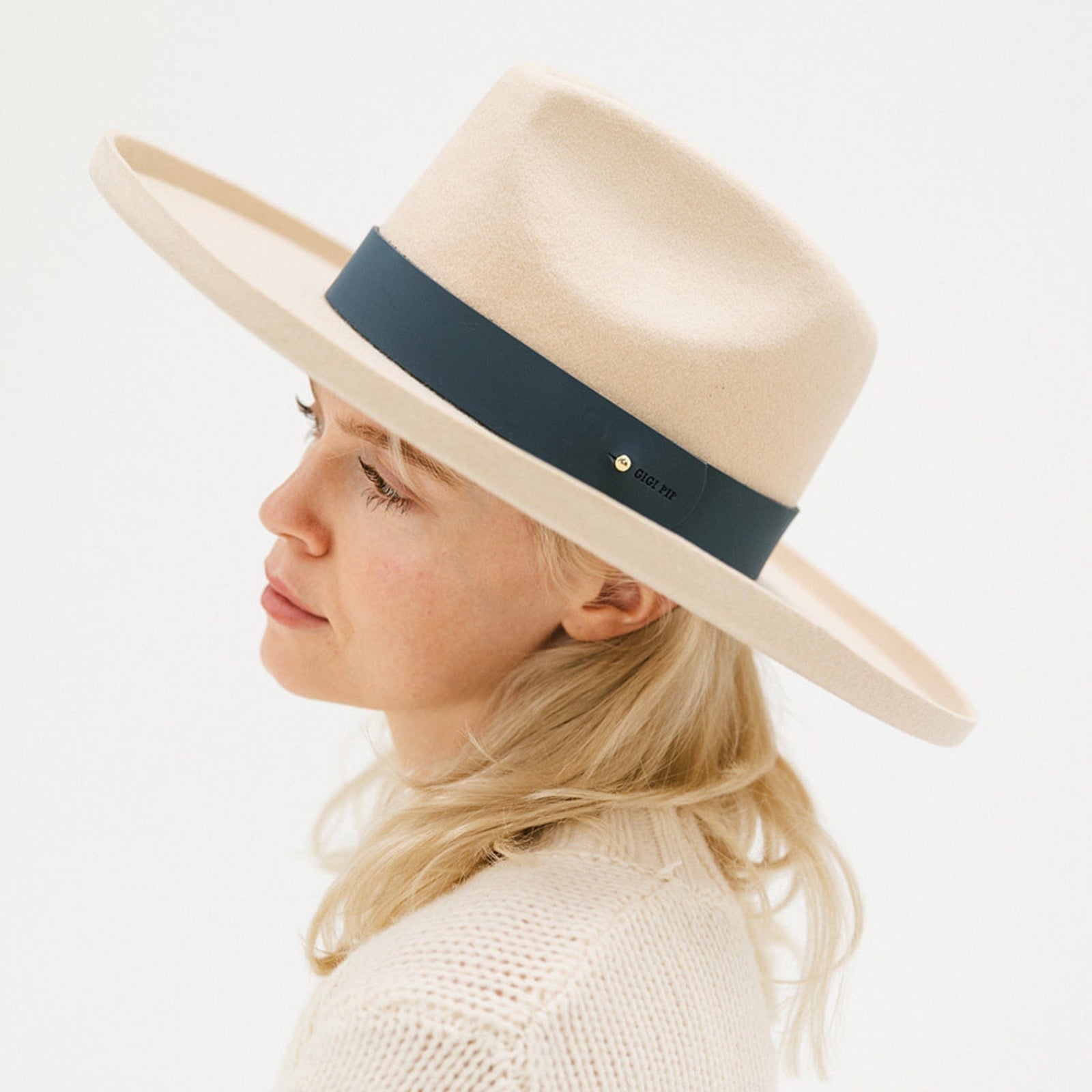 Aubrey Hat Band | Gold and Pearl Hat Bands | Adjustble Hat Band Brown