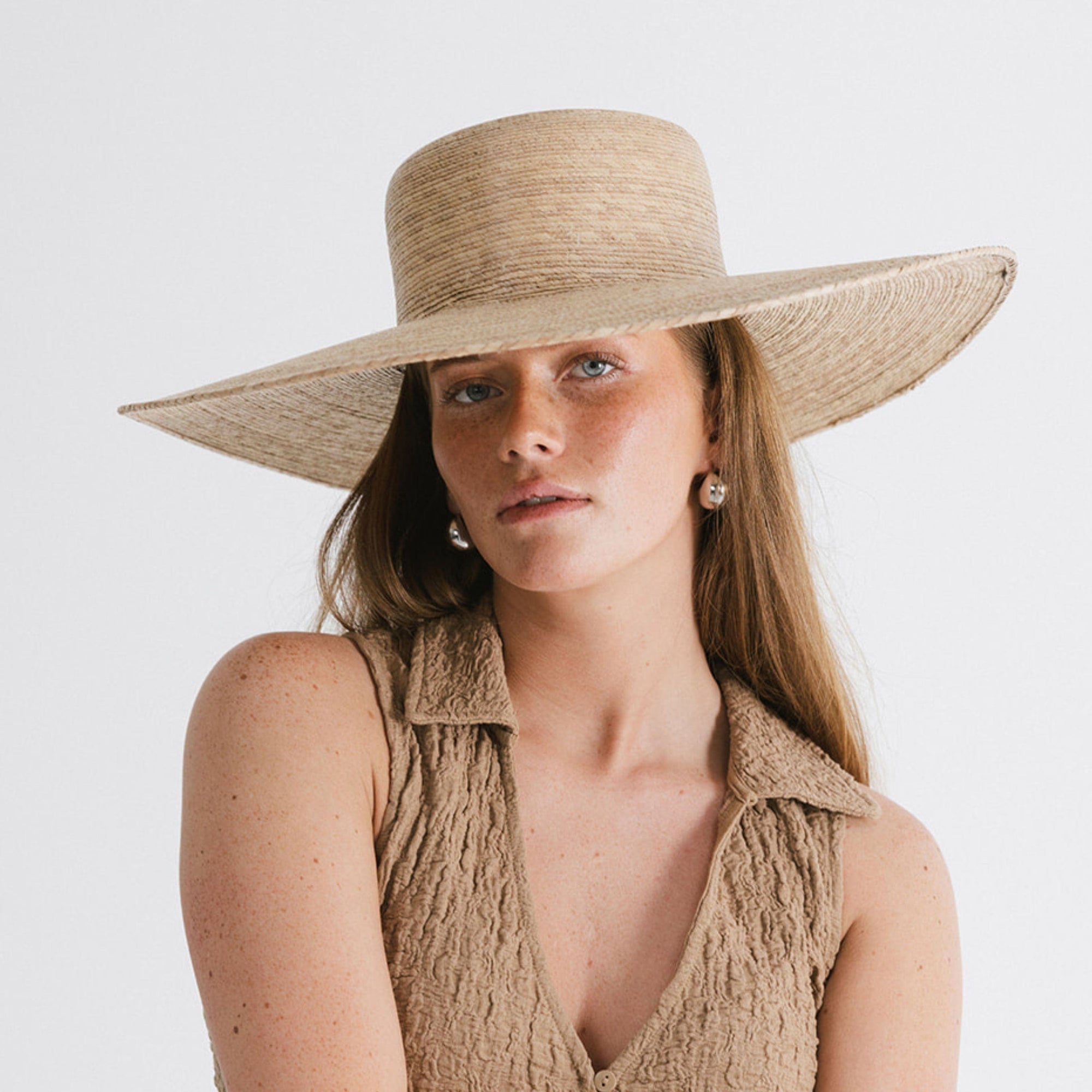 Gigi Pip straw hats for women - 100% mexican palm straw ultra wide flat brim boater sun hat [natural brown]