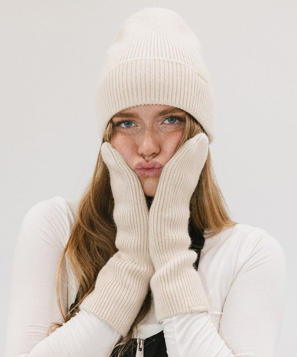 Gigi Pip winter accessories for women - Nina Knit Beanie + Mitten Set - a beanie + mitten luxury matching set featuring a Gigi Pip branded label [cream]
