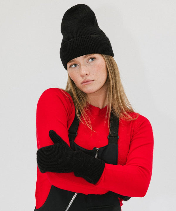 Gigi Pip winter accessories for women - Nina Knit Beanie + Mitten Set - a beanie + mitten luxury matching set featuring a Gigi Pip branded label [black]