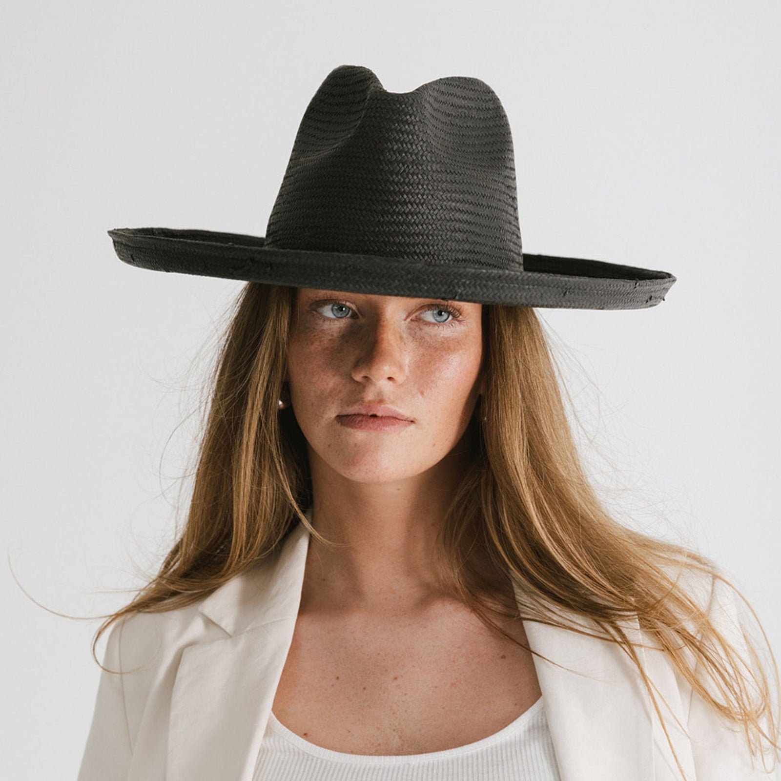 Stylish Hats for Women at GIGI PIP - Elevate Your Look Today!