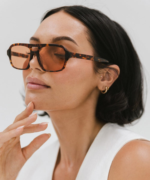 Gigi Pip sunglasses for women - Beau Aviator Sunglasses - aviator style women's sunglasses with acetate frames + nylon, non-polarized lenses [tortoise]