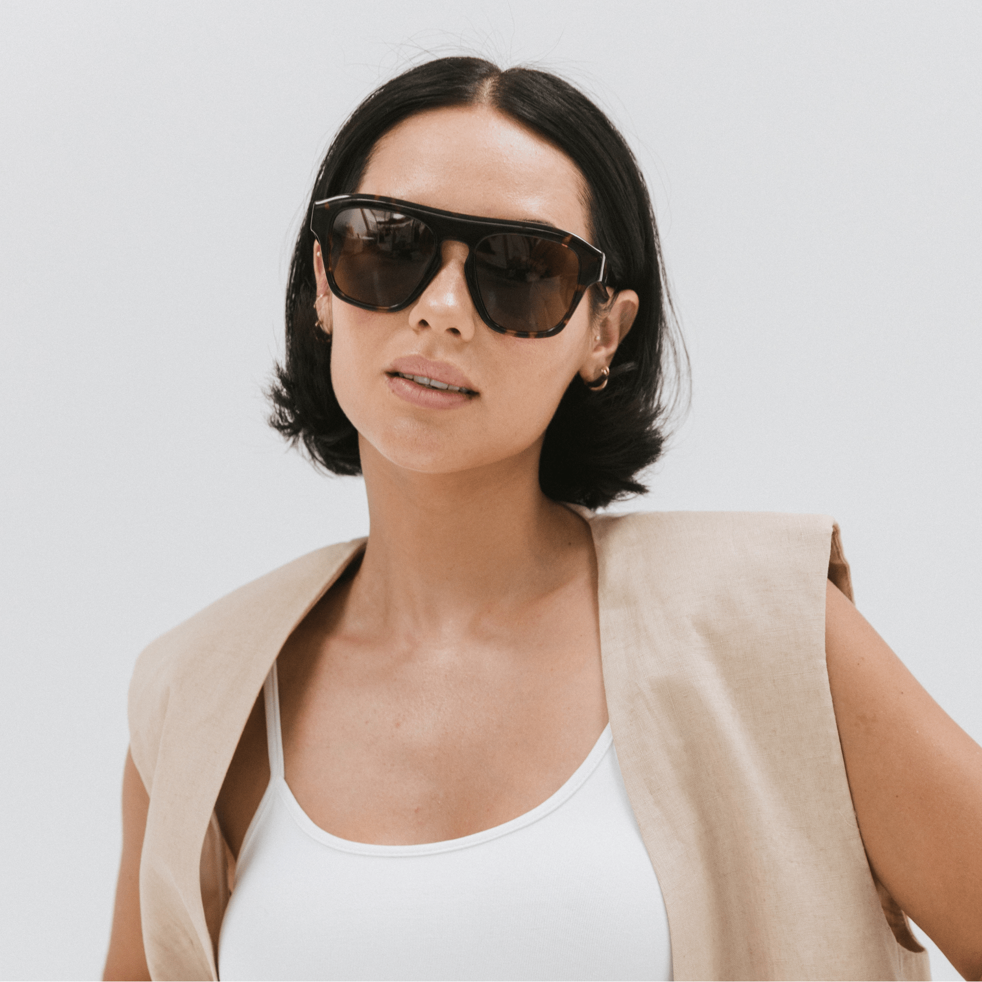 Gigi Pip sunglasses for women - Val Wayfarer Sunglasses - oversized wayfarer style women's sunglasses with an acetate frame + polarized lenses [tortoise]