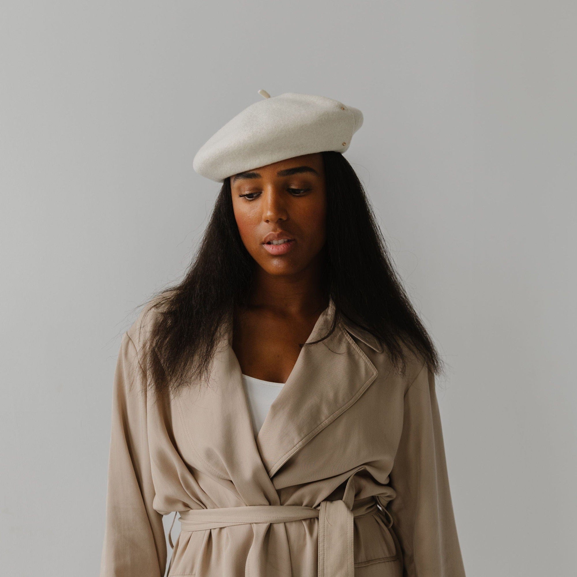  Gigi Pip caps for women - Lola Beret - 100% Australian wool classic beret featuring two metal detail embellishments on the soft fold and an adjustable inner lining [off white]