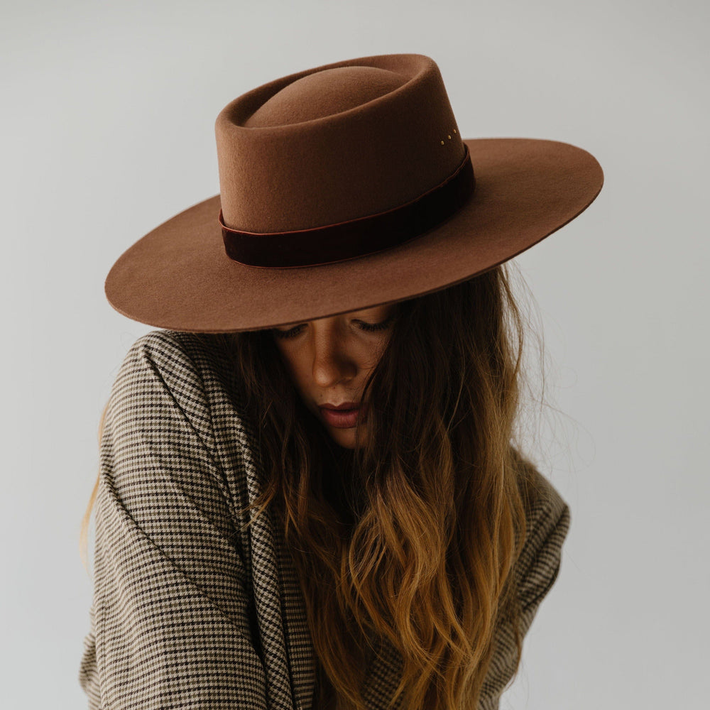 Women's Flat Brim Hats - GIGI PIP